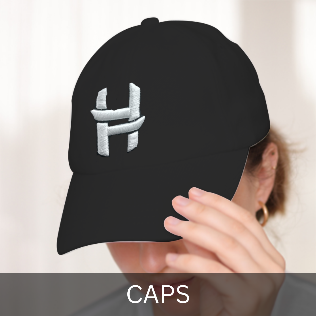 Caps