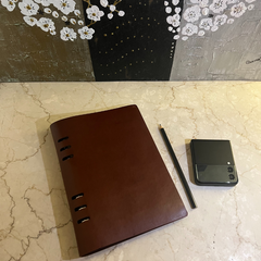 THE CREATIVE CHRONICLE JOURNAL (LIGHT BROWN)