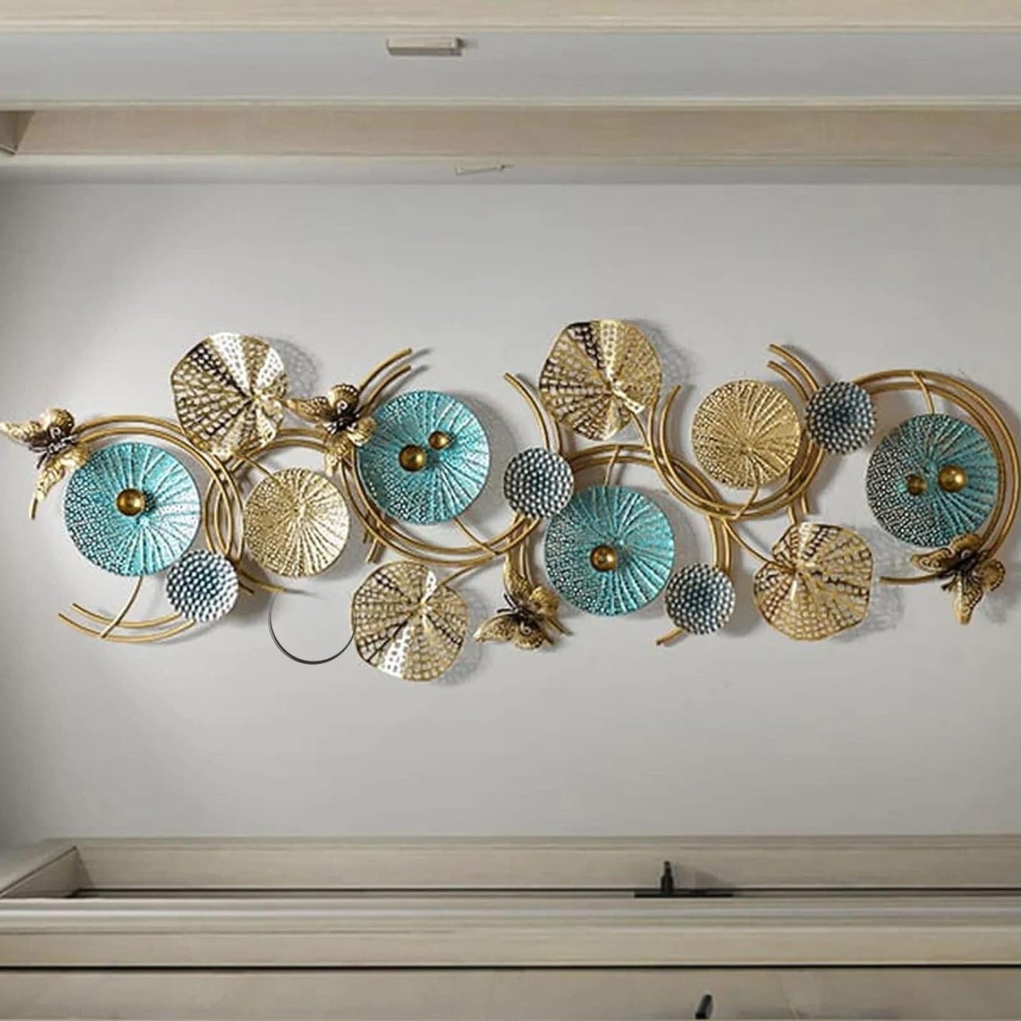 METAL ABSTRACT FIGURE HANDCRAFTED WALL SCULPTURE WALL ART MULTICOLOR (48" X 16")  SIZE: 48" X 16" X 2"