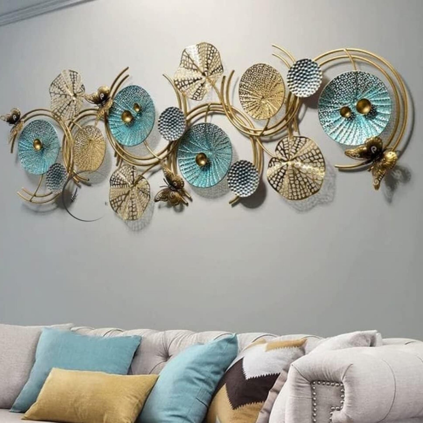 METAL ABSTRACT FIGURE HANDCRAFTED WALL SCULPTURE WALL ART MULTICOLOR (48" X 16")  SIZE: 48" X 16" X 2"