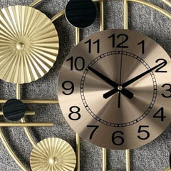 METAL VERTICAL WALL CLOCK