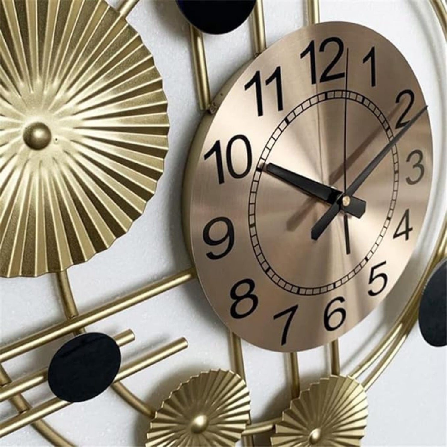 METAL VERTICAL WALL CLOCK