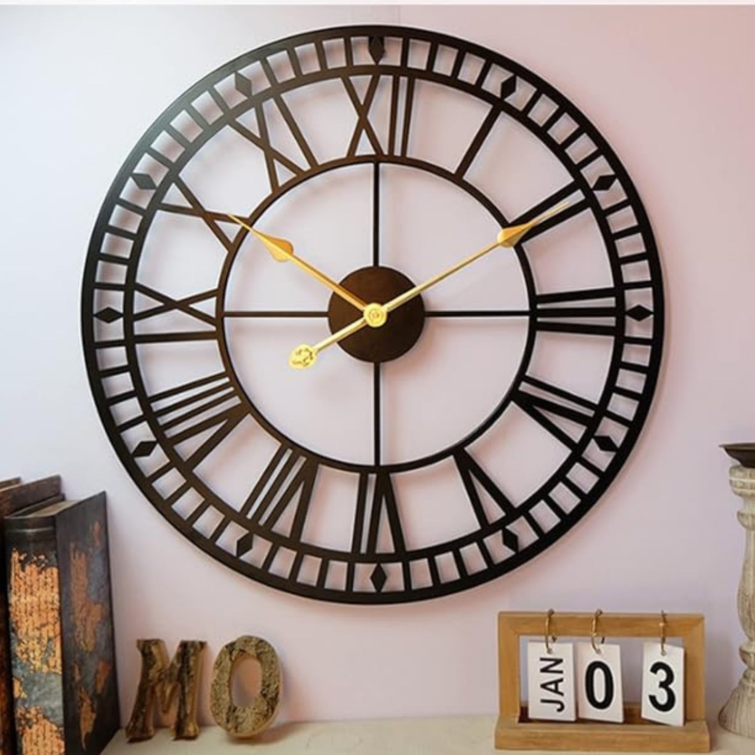 ROMAN DESIGN METAL WALL CLOCK FOR HOME