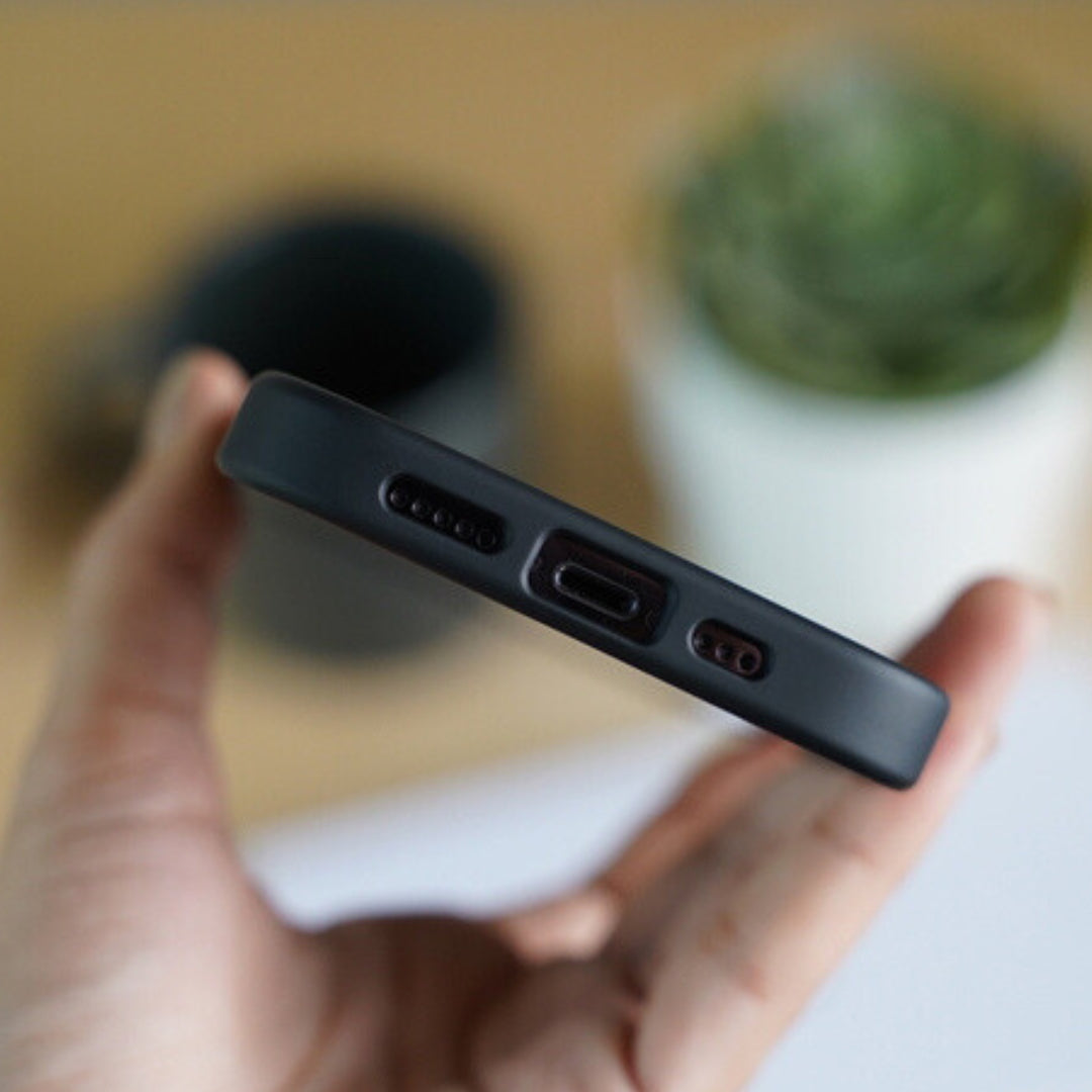 ZAGG005 Drop-Proof Sleek Matte Case for  iPhone 14 and 15