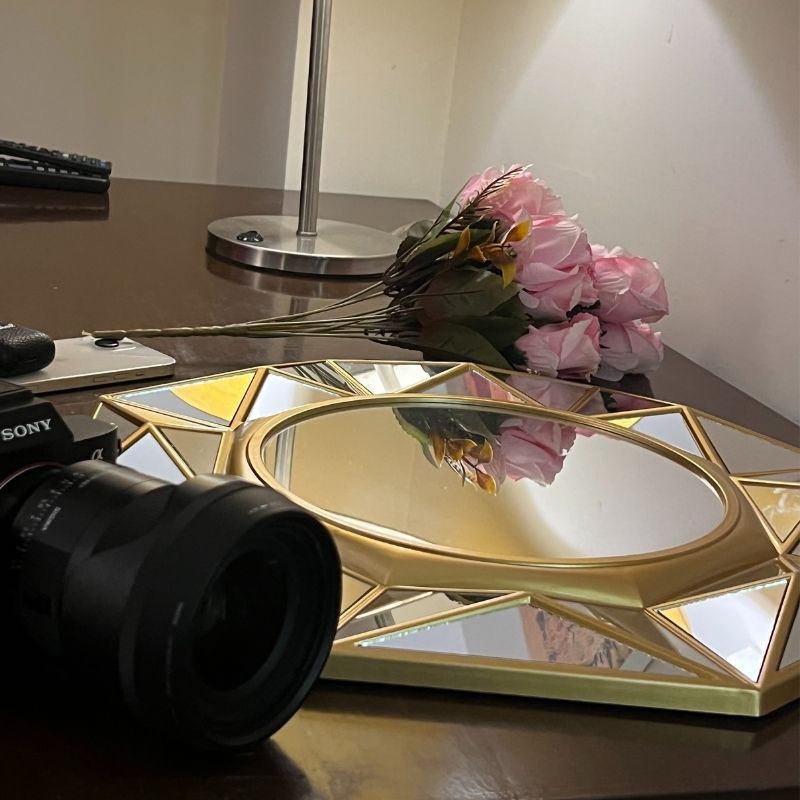 OCTAGONAL FANCY MIRROR IN GOLD
