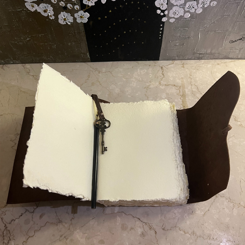 uniHOOF Thick Leather Cover Writing Diary with Belt Lock Notebook Journal Unruled Notepad Personal Diaries for Men and Women - Brown