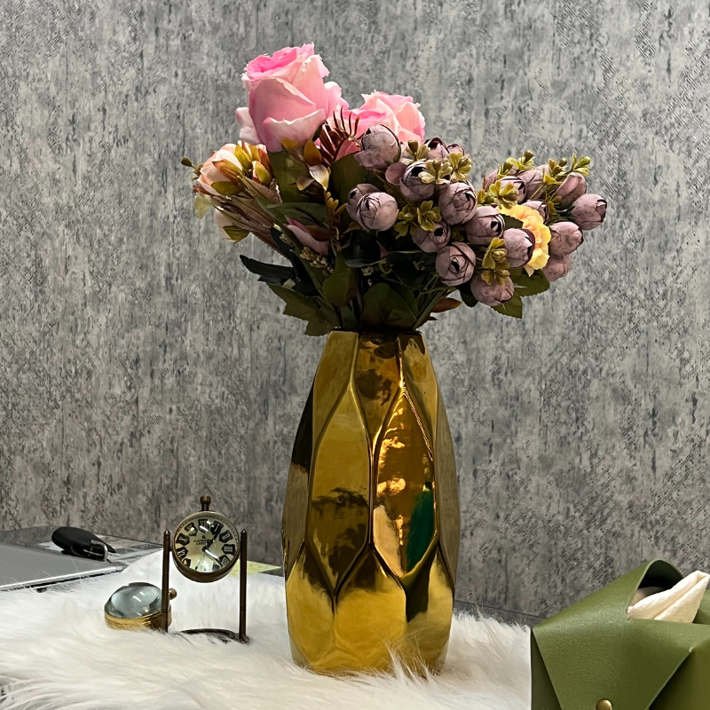 FAUX GOLD PLATED ICONIC VASE