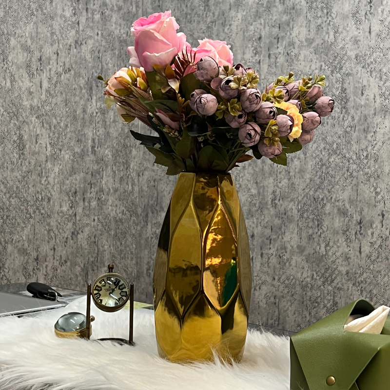 FAUX GOLD PLATED ICONIC VASE