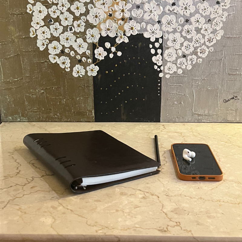 THE CREATIVE CHRONICLE JOURNAL(DARK BROWN)