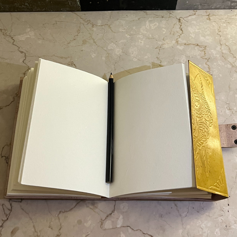 Stone Yellow Leather Journal | Craft Hand Made Leather Diary for Man and Woman | Color Yellow/Leather Diary with Stone and Metal Lock for Gift