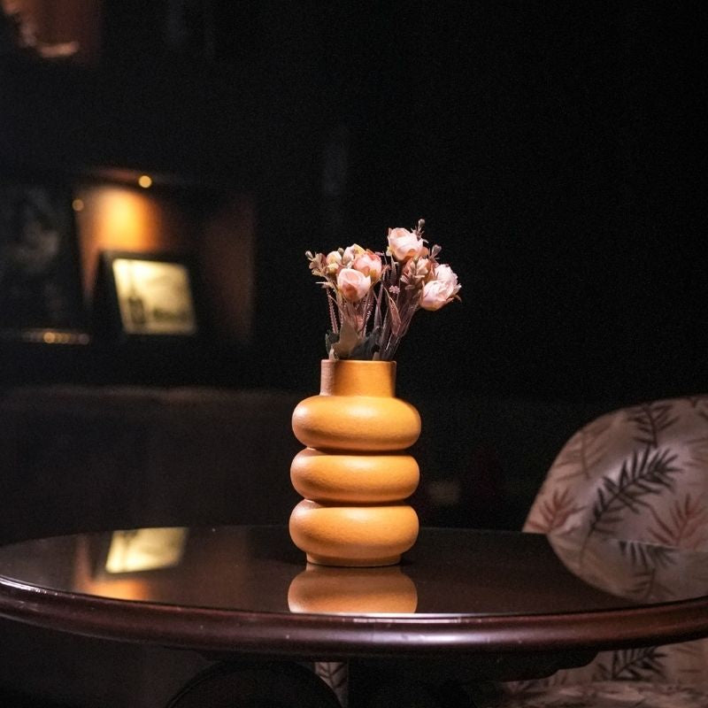 uniHOOF Marigold Yellow Toned Urban Vase | Yellow Vase | Orange Vase | Aesthetic Vase For Home | Vase for Office