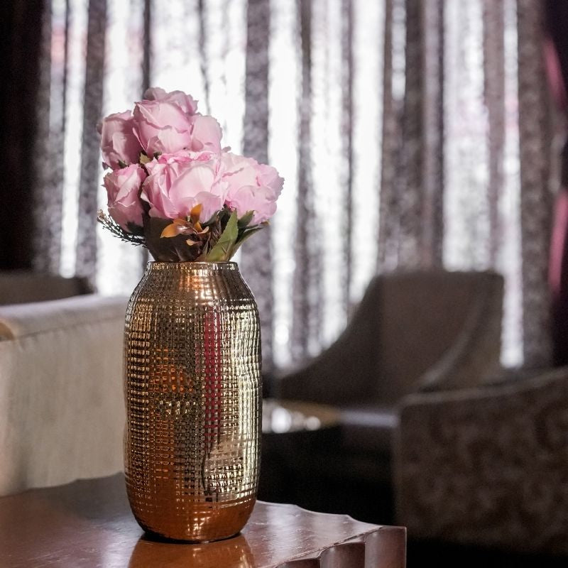 uniHOOF Hammered Metal Gold Vase | Decorative Vase | Golden Decorative Vase | Gold Vase For Home Decor | Gold Vase For Living Room