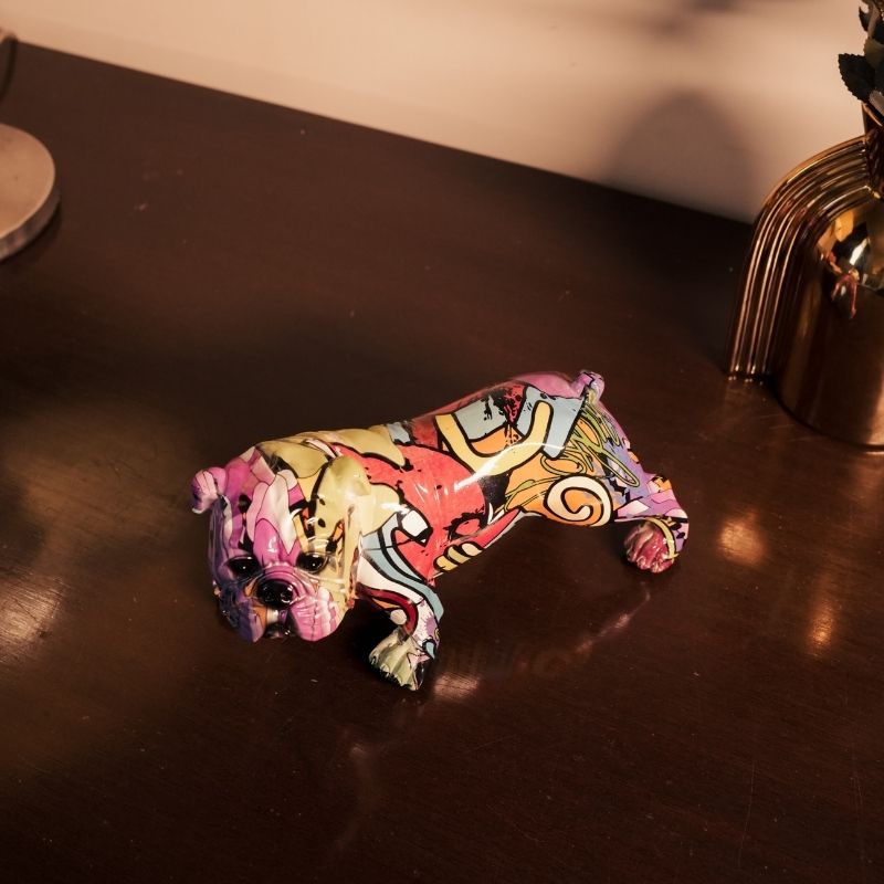 THE MULTICOLOR DOG FIGURINE