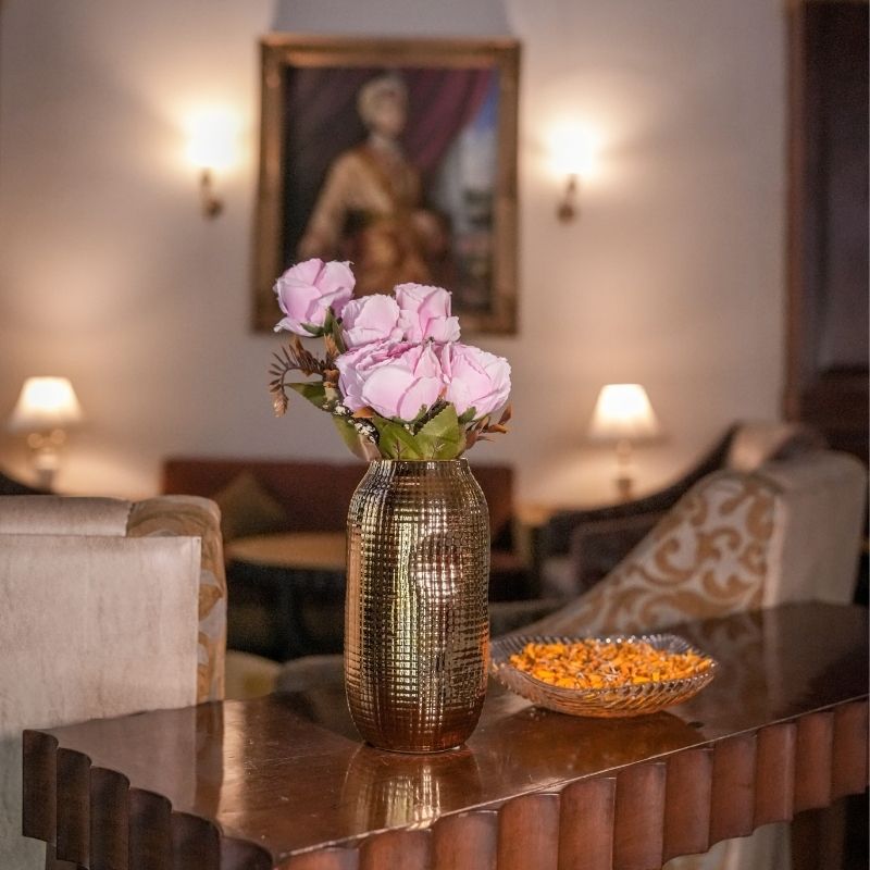 uniHOOF Hammered Metal Gold Vase | Decorative Vase | Golden Decorative Vase | Gold Vase For Home Decor | Gold Vase For Living Room